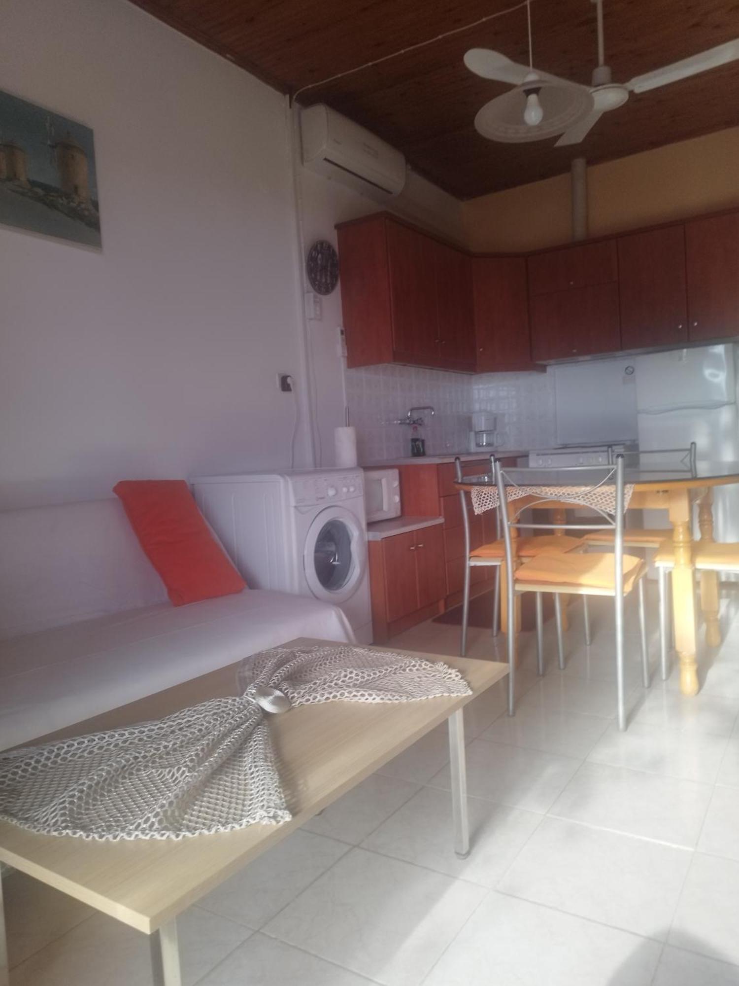 Takis Haikos House Two Minutes Walk To The Beach Peroulia Vounária Zewnętrze zdjęcie